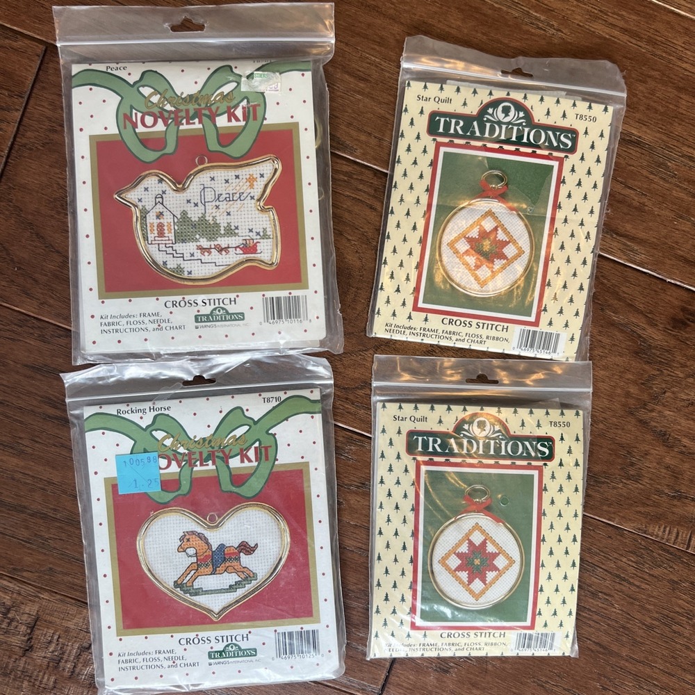 Lot of 4 Vintage Christmas Cross Stitch Kits Needle Ornaments